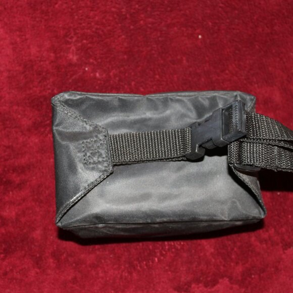 Vintage Dark Wing Duck Kids fanny pack Black Vinyl - Picture 3 of 3